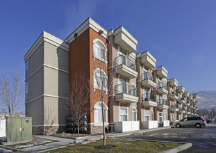 Village on Main Street Senior in Bountiful, UT - Foto de edificio - Building Photo