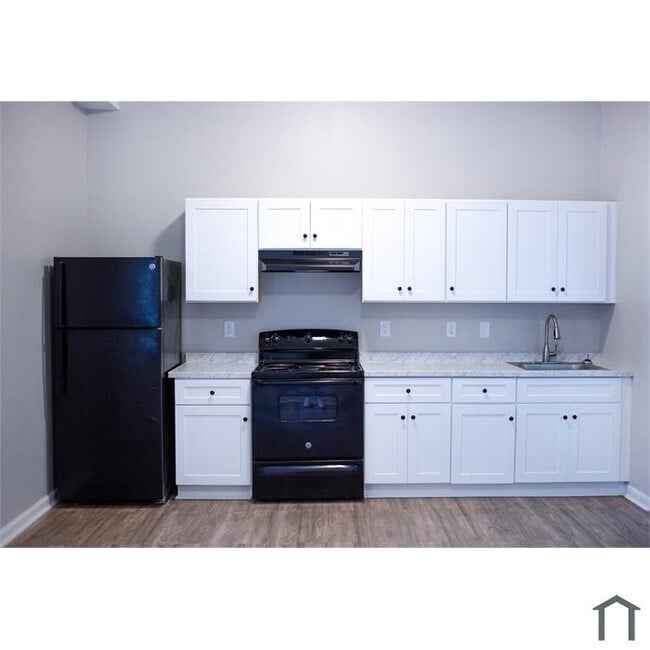 Room in Apartment on Stanton Rd SW