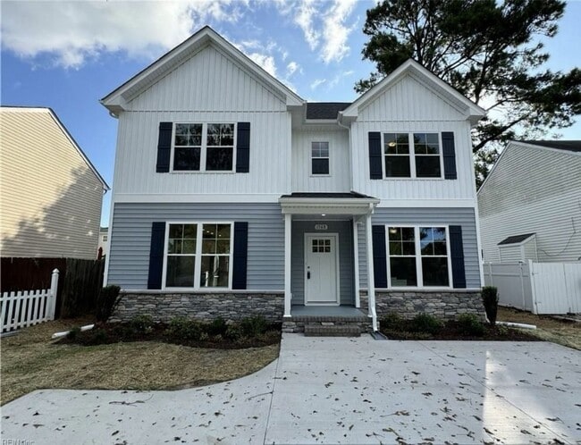 1568 Independence Blvd in Virginia Beach, VA - Building Photo - Building Photo