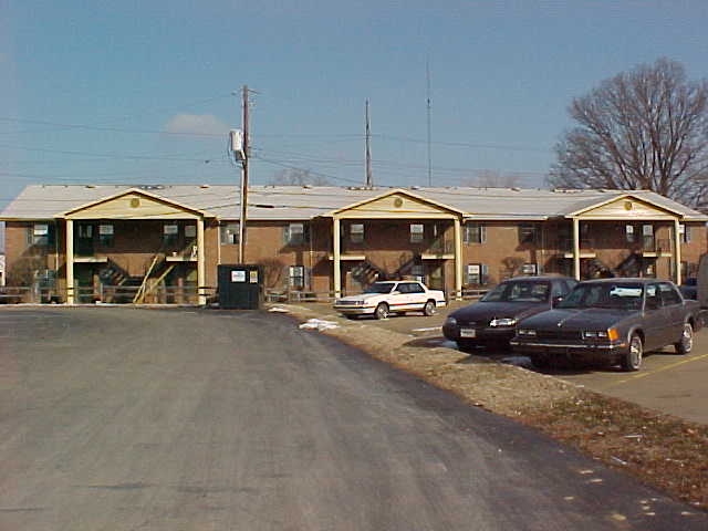 Westbriar Apartments in Evansville, IN - Building Photo - Building Photo