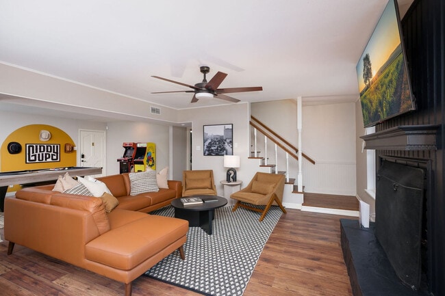 11610 Intrigue Dr