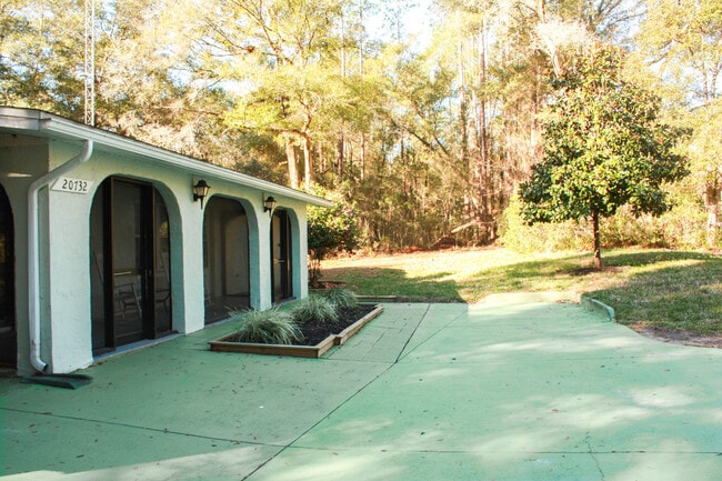 20732 SW Marine Blvd in Dunnellon, FL - Building Photo - Building Photo