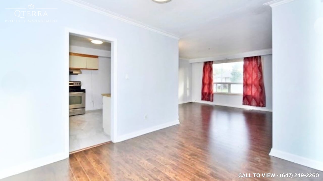 1 Romulus Dr in Toronto, ON - Building Photo
