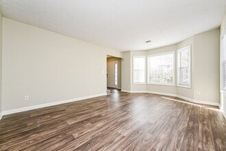 7867 Providence Point Way in Lithonia, GA - Foto de edificio - Building Photo