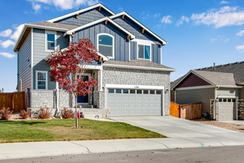 1194 Bowen Pass St in Severance, CO - Building Photo