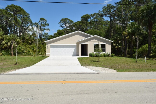 1415 Gaynor Dr SW in Palm Bay, FL - Building Photo - Building Photo