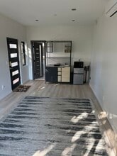 2315 Loma Vista Pl, Unit 2315 Loma Vista Place in Los Angeles, CA - Foto de edificio - Building Photo