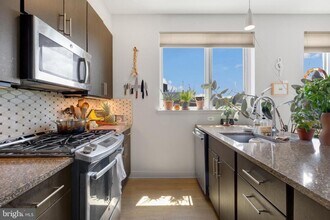 1646 S 12th St in Philadelphia, PA - Building Photo - Building Photo