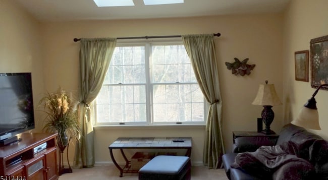 property at 20 Smithfield Ct