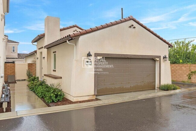 365 Huntington Ct in Rialto, CA - Building Photo - Building Photo