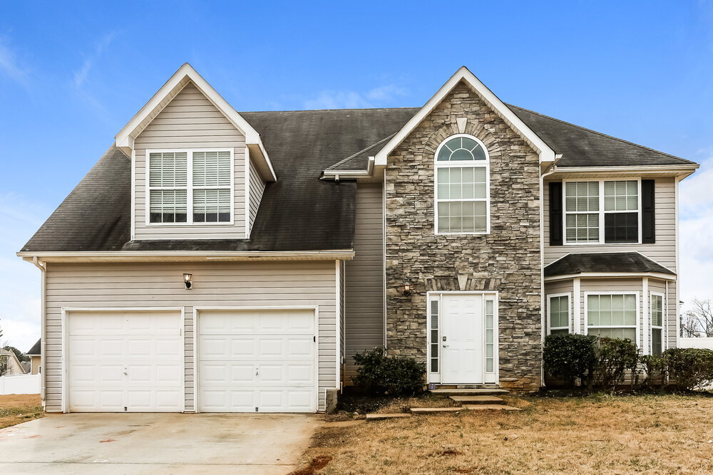 504 Rosalind Terrace in Locust Grove, GA - Building Photo