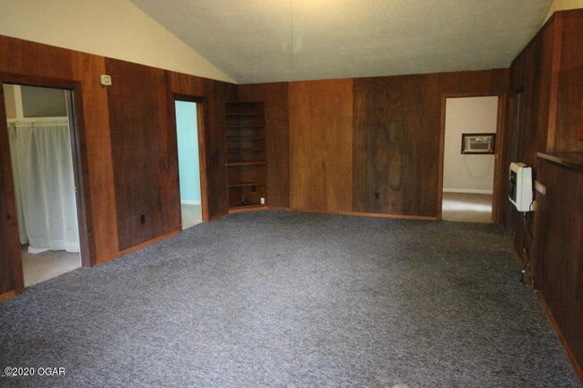 17254 Hwy CC in Neosho, MO - Building Photo - Building Photo