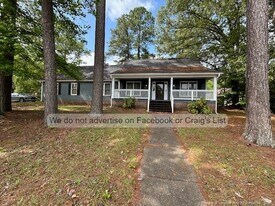 410 Georgetown Cir in Fayetteville, NC - Building Photo