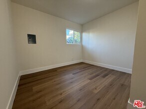 1716 Locust Ave in Long Beach, CA - Building Photo - Building Photo