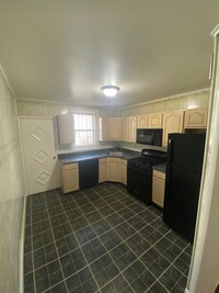 5733 Pemberton St in Philadelphia, PA - Building Photo - Building Photo