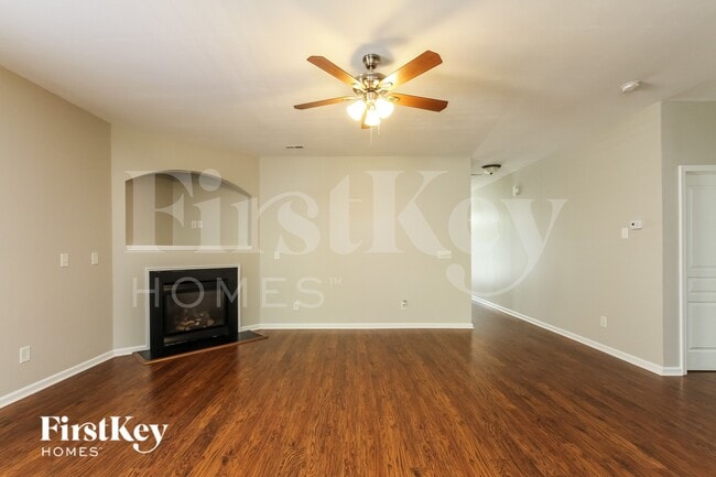 19523 Denae Lynn Dr, Unit G01 in Cornelius, NC - Foto de edificio - Building Photo