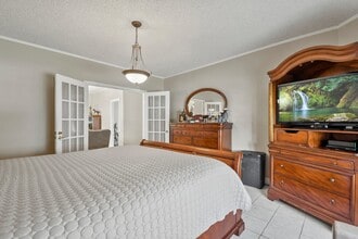 25 Ware St, Unit #3 in Lowell, MA - Foto de edificio - Building Photo