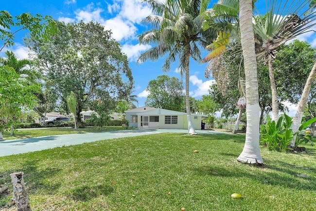 property at 1400 NE 173rd St