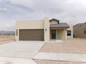 5960 Mohegan Sun St in El Paso, TX - Building Photo