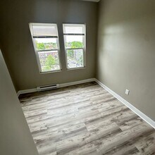 89 Intervale St, Unit 3 in Boston, MA - Building Photo - Building Photo