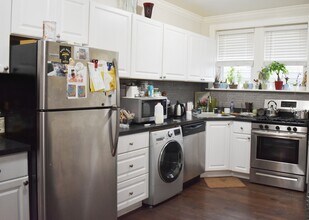 3819.5 N Greenview Ave in Chicago, IL - Building Photo - Building Photo