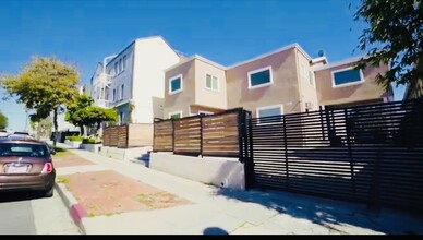 136 N Rampart Blvd in Los Angeles, CA - Building Photo - Building Photo