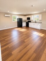1016 Mehle St in Arabi, LA - Building Photo