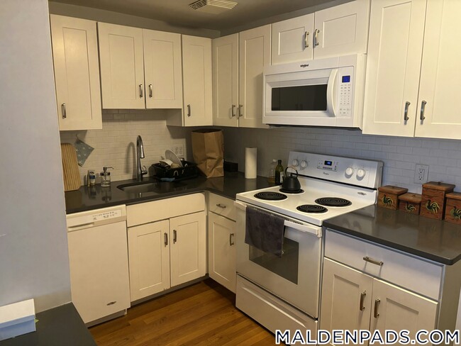 134 Summer St in Malden, MA - Building Photo - Building Photo