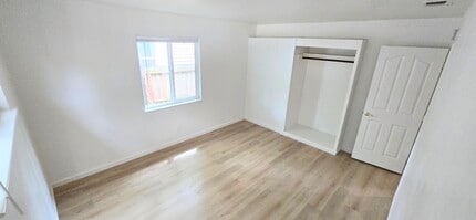 4517 53rd St in Sacramento, CA - Foto de edificio - Building Photo