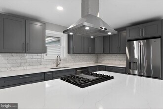 109 Oak Ave in Pemberton, NJ - Building Photo - Building Photo