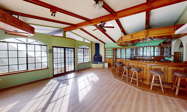 208 W Broadbent Dr in Riverside, CA - Building Photo - Building Photo