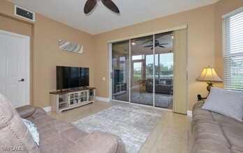 16410 Millstone Cir in Ft. Myers, FL - Foto de edificio - Building Photo