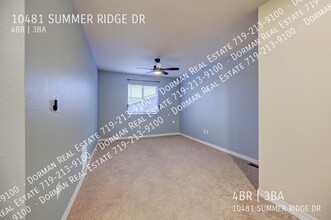 10481 Summer Rdg Dr in Falcon, CO - Building Photo - Building Photo