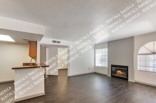 101 S Players Club Dr in Tucson, AZ - Building Photo