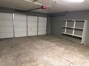 705 S Brown St in Bakersfield, CA - Building Photo - Building Photo