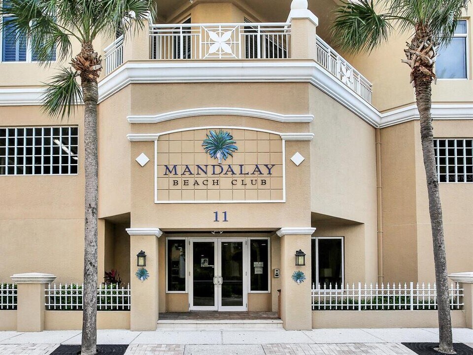 11 San Marco St in Clearwater, FL - Building Photo