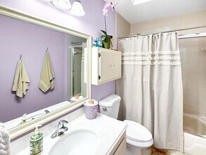 3358 Perimeter Dr, Unit 1221 in Greenacres, FL - Building Photo - Building Photo