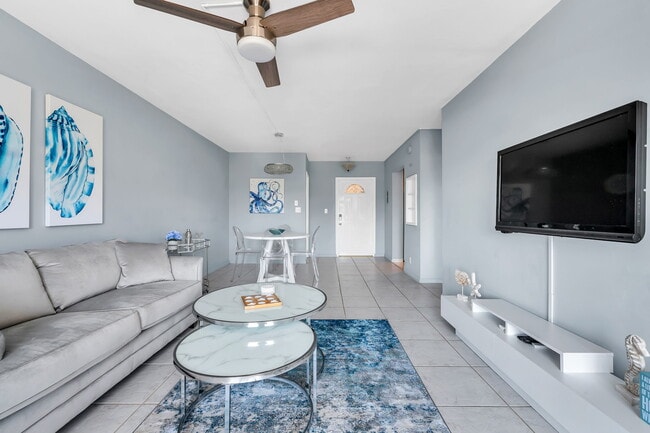 3201 NE 14th Street Causeway, Unit 507 in Pompano Beach, FL - Building Photo - Building Photo