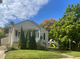 3423 Osler Ave in Saginaw, MI - Building Photo