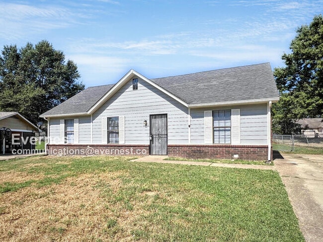 property at 3455 Castle Dr