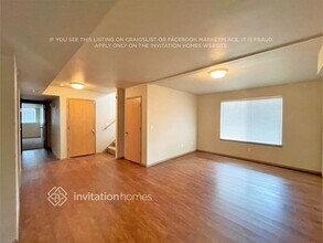 1312 Browns Point Blvd NE in Tacoma, WA - Building Photo - Building Photo