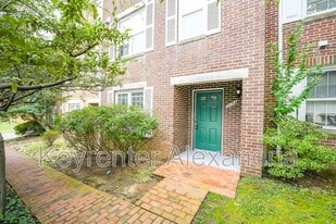 2134 Langston Blvd. in Arlington, VA - Building Photo