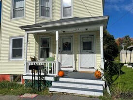 25 W Kidder St, Unit 25 in Portland, ME - Building Photo