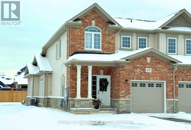 439 Viking St in Fort Erie, ON - Building Photo - Building Photo