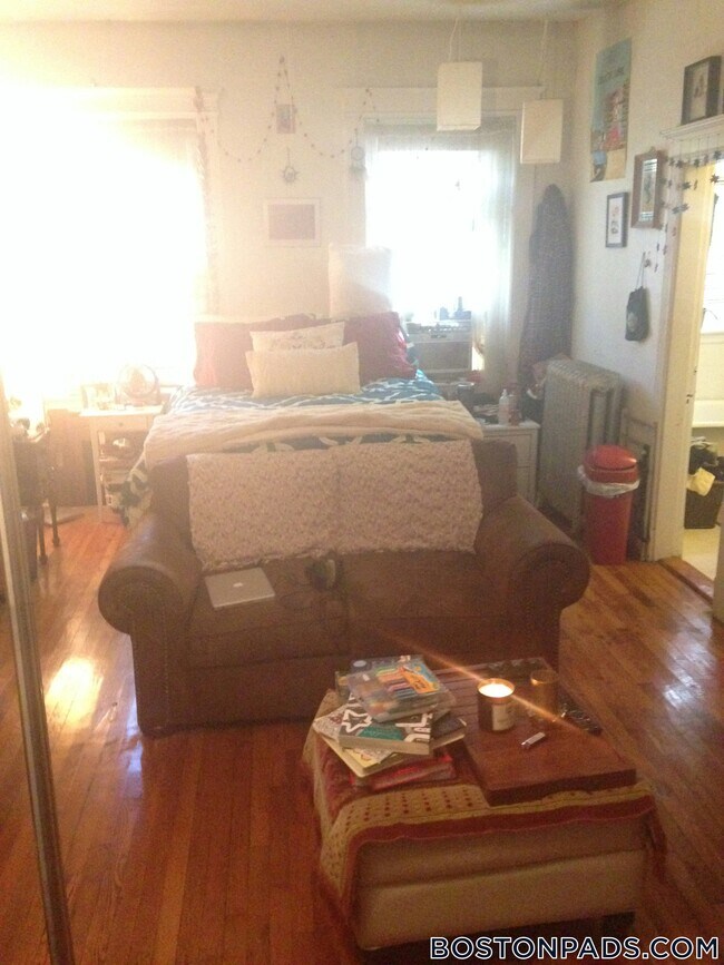 1334 Commonwealth Ave