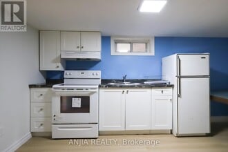 345 Glebemount Ave in Toronto, ON - Building Photo - Building Photo