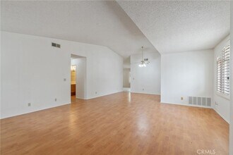 43805 Nicole St in Lancaster, CA - Building Photo - Building Photo