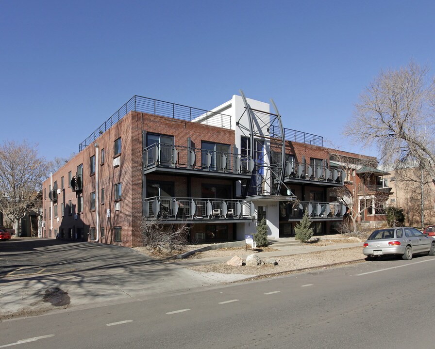 Ponderosa Apartments in Denver, CO - Building Photo