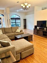 7964 Roundelay Dr in New Port Richey, FL - Building Photo - Building Photo