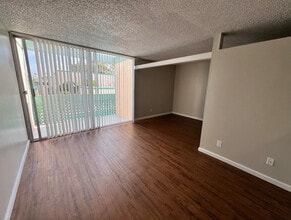 Sandpointe Apartment Homes in Oceanside, CA - Building Photo - Building Photo